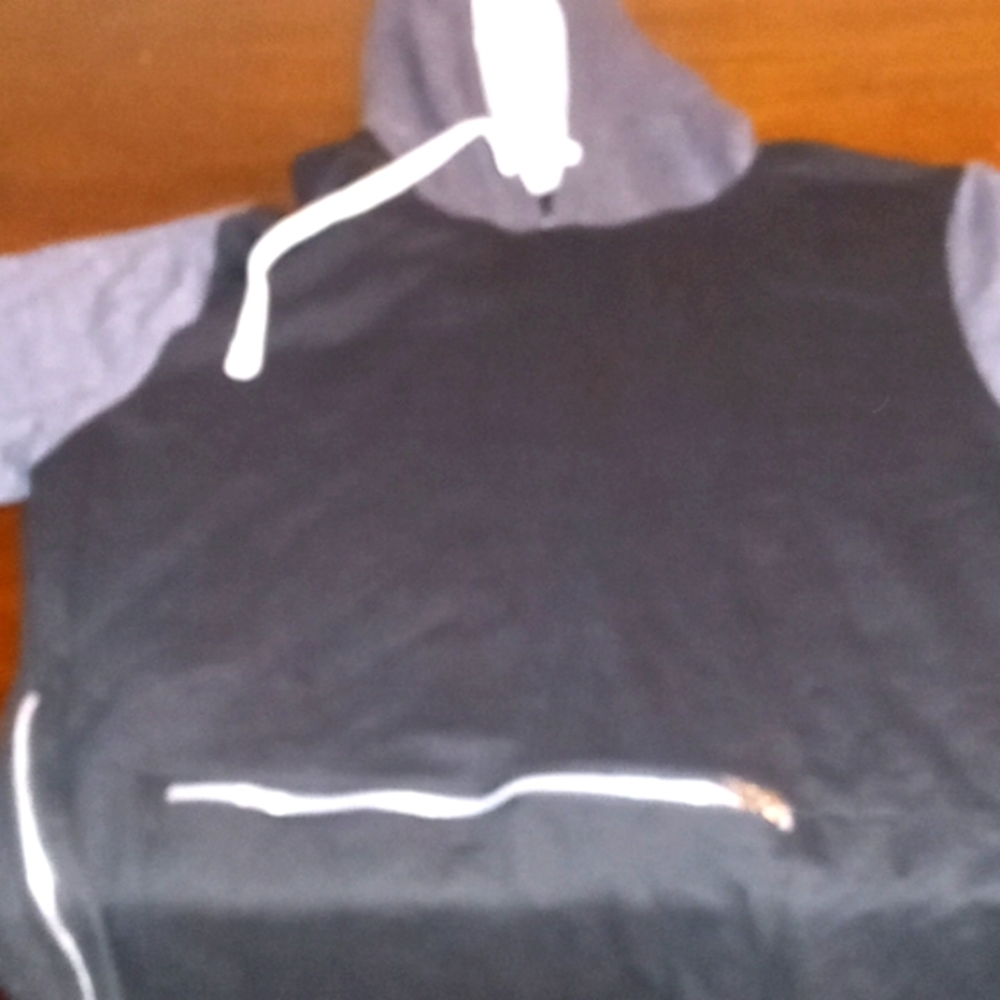 Hooded Tee shirt
